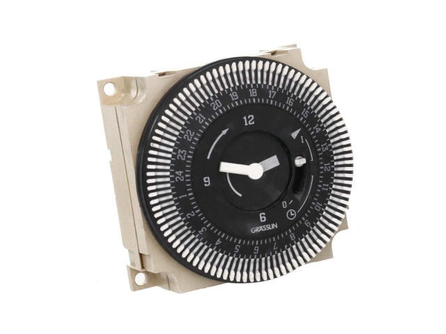 Buderus FM/1QRTUZH-VAR 02.02.50001 Zegar analogowy 230V