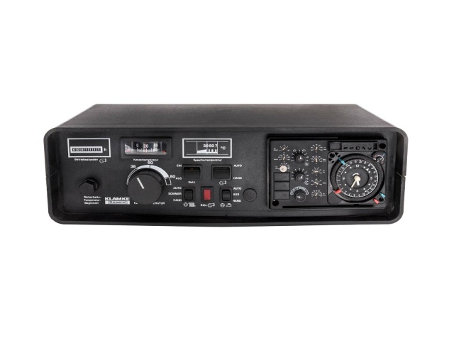 PM 2931 BU1ML mit Digitaluhr und Klamke Record Kesselschaltfeld