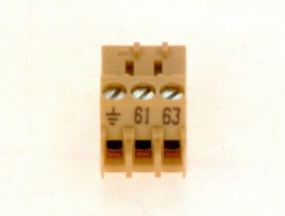 Connection terminal 3-pin 61/63 beige 8718585550 NEW