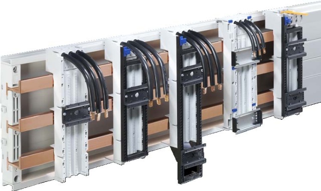 Rittal OM adapter 25A 3p w.2tr. W=45mm SV 9340.370 NOWOSC