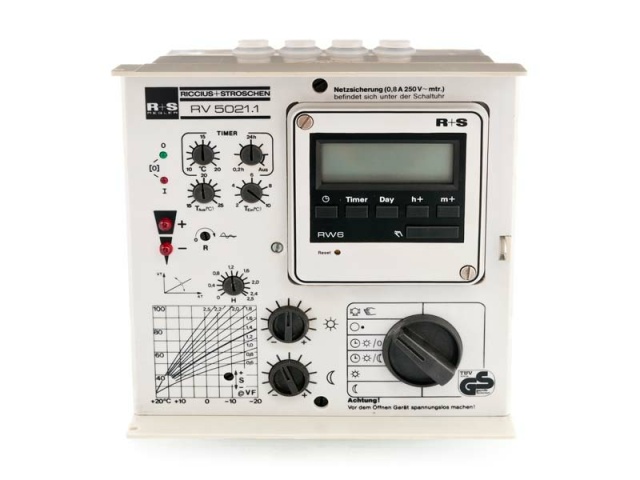 R+S RV 5021.1 mit Digitaluhr