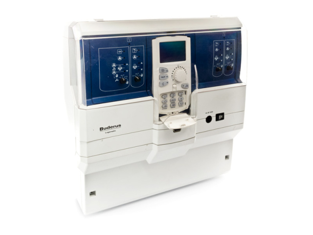 Buderus Logamatic R4111 con MEC, ZM424 y FM442