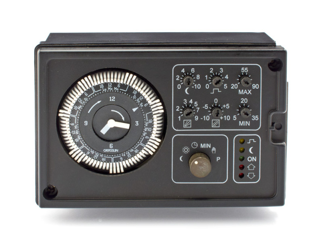 Hoval Automix 100 mit Analoguhr Set NEU